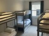 Sextuple room