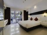 Deluxe Pool Access Double room
