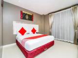 Deluxe Pool Access Double room