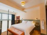 Split Level Double Suite