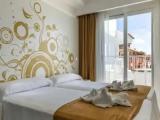 Superior Double room with balcony