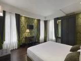 Junior Suite with canal view