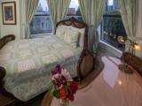 Double room with city view