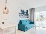 1 Bedroom Apartment with pool view