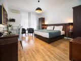 2 Bedrooms Family room