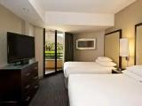 Quadruple Suite with pool view