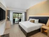 Superior Amora Pool Side Double room