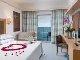 Classic Twin room with sea view