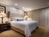 1 Bedroom Luxury Accessible Suite