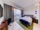 Double The Cinnamon Red Suite with lake view
