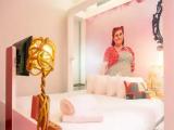 Snug (windowless) Double room