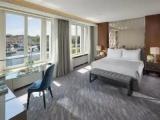 2 Bedrooms Corner Suite with river view