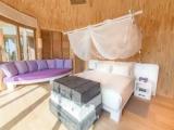 3 Bedrooms Island with Slide Reserve