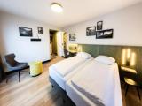 Lovly M Twin room
