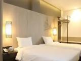 Deluxe no window Double room