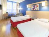 Standard Family Triple room