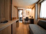 Deluxe New Twin room