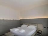 With Whirlpool Tub Double Suite
