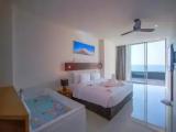 Honeymoon Pool Access Jacuzzi Double room