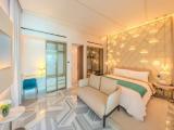 2 Bedrooms Skyline Suite with sea view
