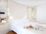 Deluxe Double Club room