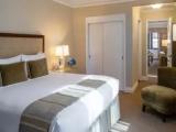 On the Avenue Suite