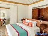 Dolphin Double Ocean Villa with Pool