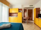 2 Bedrooms Quadruple Apartment with balcony