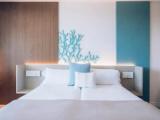 Priority Location Twin room with sea view