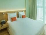 Superior Sandolo Suite with lateral sea view