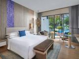 1 Bedroom Twin Suite with balcony and with pool view