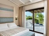 Suite with garden view