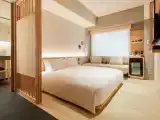 Corner Double room