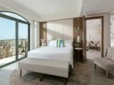 Mediterranean Double Club Suite with balcony and seafront