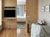 1 Bedroom Club Lounge Access Double Suite with city view