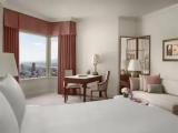 Club Double Corner Junior Suite