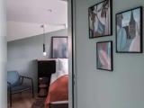 3 Bedrooms Apartment