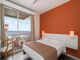 Standard Twin room with balcony