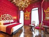 Double Junior Suite with canal view