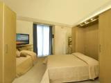 3 Bedrooms Apartment