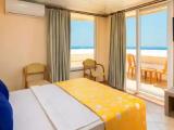 Standard Double room with partial sea view
