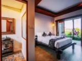 Double room with rice field view