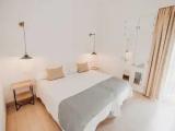 1 Bedroom Deluxe Upstairs Apartment