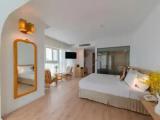 Sunrise Double room with ocean view