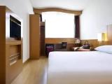 1 Bedroom Triple Apartment