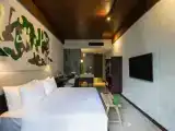 30 Studio