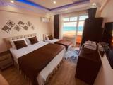 Twin room with sea view