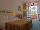 Single room with view