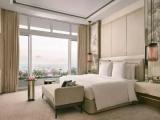 The Straits Suite with sea view