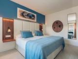 Superior Double room with side sea view
